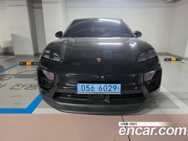 Porsche Macan EV 4S - фото 0