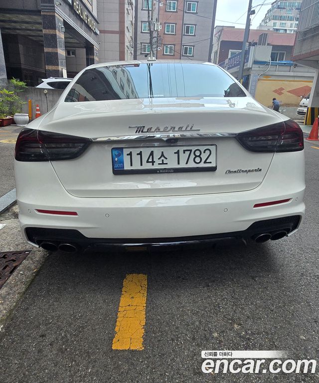 Maserati Quattroporte S Q4 3.0 V6 Granlusso - фото 1