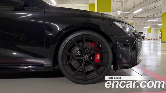 Audi RS3 2.5 TFSI Quattro - фото 4