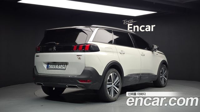 Peugeot 5008 2-го поколения 2.0 BlueHDi GT - фото 1
