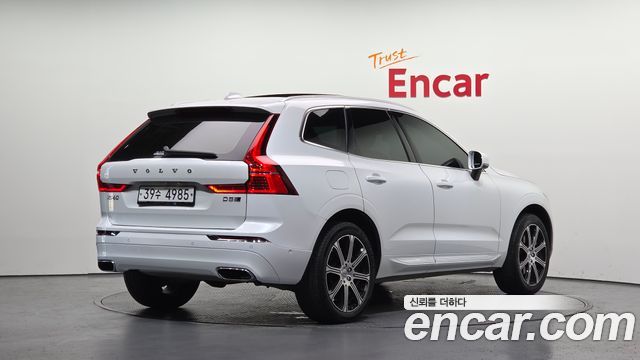 Volvo XC60 2-го поколения D5 Inscription - фото 1