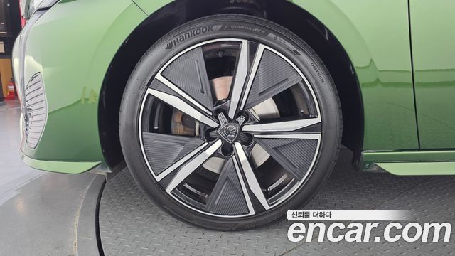 Peugeot 308 3-го поколения 1.5 BlueHDi GT - фото 4