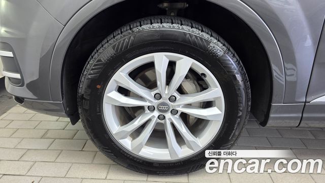 Audi Q7 45 TFSI Quattro - фото 4