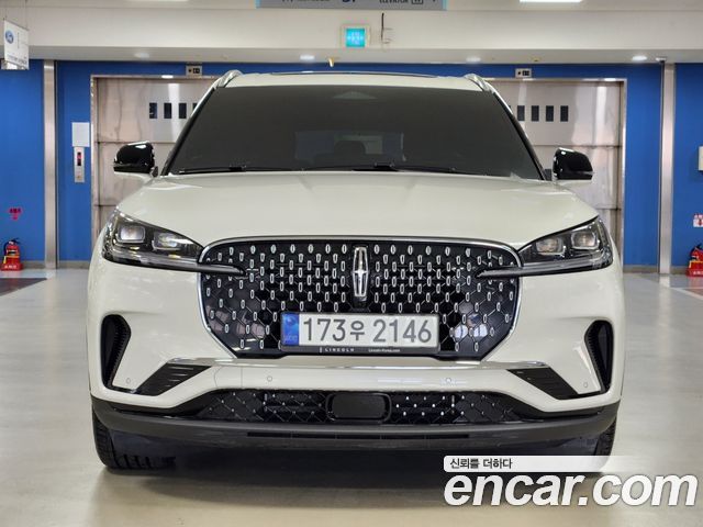 Lincoln Aviator 2-го поколения 3.0 Reserve AWD - фото 2