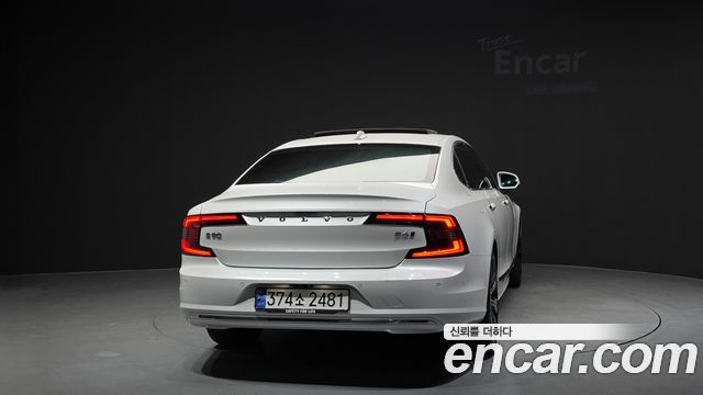 Volvo S90 B6 AWD Ultimate Bright - фото 3