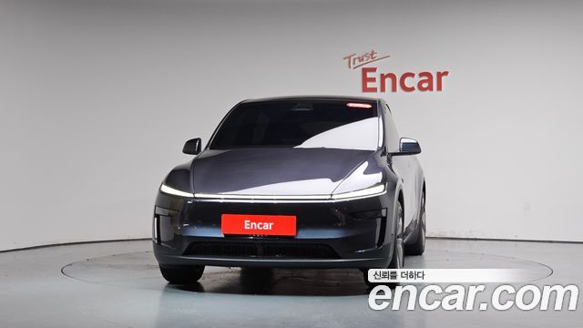 Tesla Model Y Premium RWD - фото 1