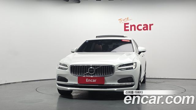 Volvo S90 T8 AWD Inscription - фото 1