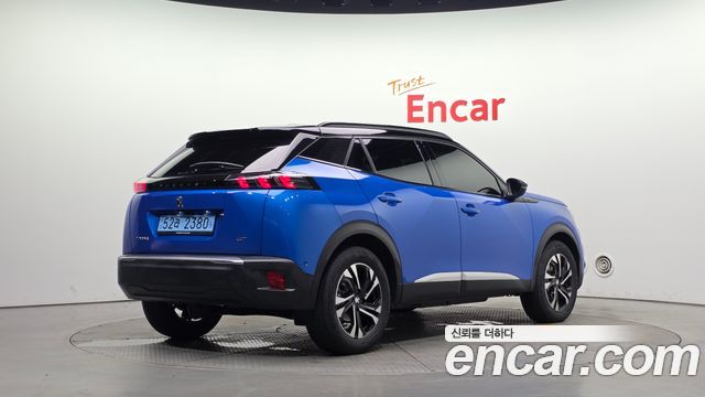 Peugeot 2008 2-го поколения EV GT - фото 1