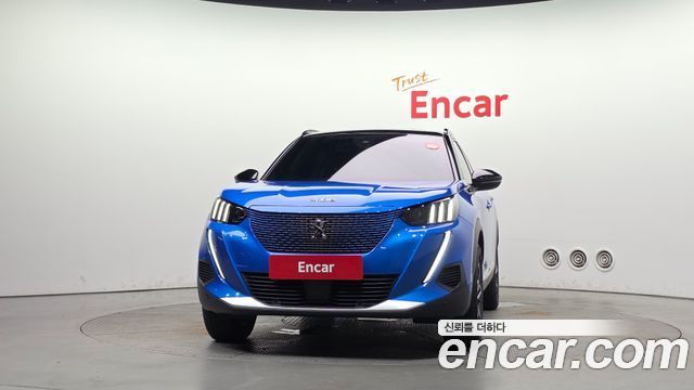 Peugeot 2008 2-го поколения EV GT - фото 2
