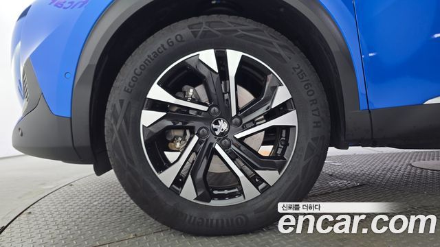 Peugeot 2008 2-го поколения EV GT - фото 4