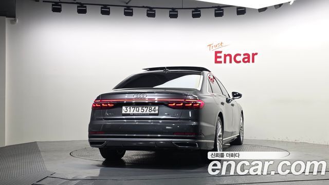 Audi A8 D5 55 TFSI Quattro LWB - фото 3