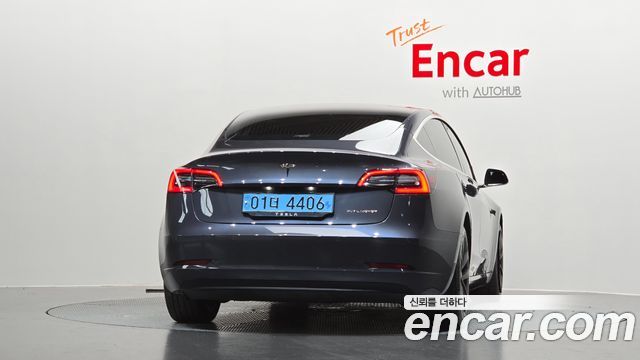 Tesla Model 3 Long Range AWD - фото 2