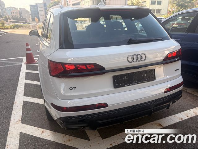 Audi Q7 50 TDI Quattro Premium - фото 3