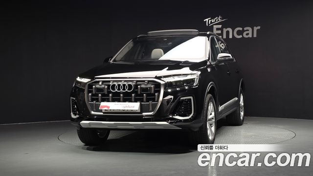 Audi Q7 55 TFSI Quattro - фото 2