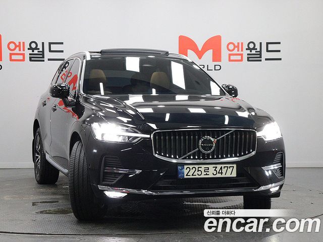 Volvo XC60 2-го поколения B5 Ultimate Bright - фото 1