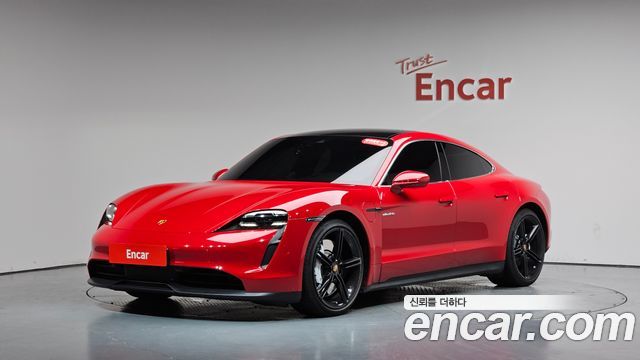 Porsche Taycan 4S - фото 0