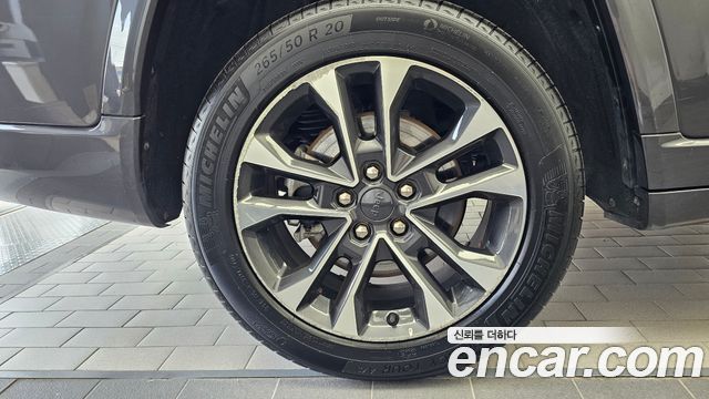 Jeep Cherokee WL L 3.6 Overland - фото 4