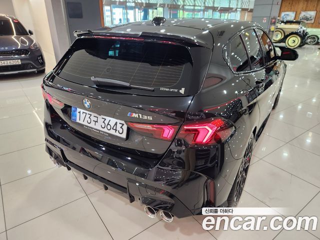BMW 1 Series F70 M135 xDrive - фото 1
