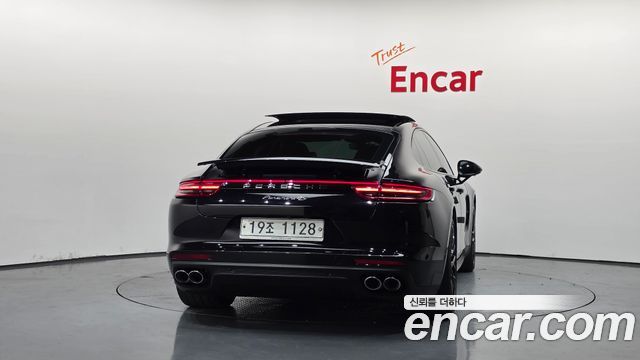 Porsche Panamera 3.0 AWD - фото 3