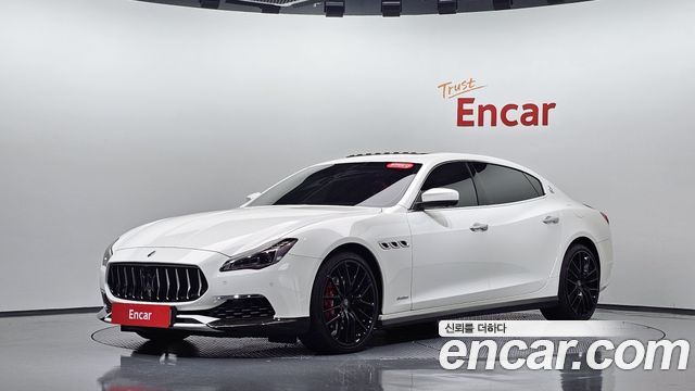 Maserati Quattroporte 3.0 V6 Granlusso - фото 0