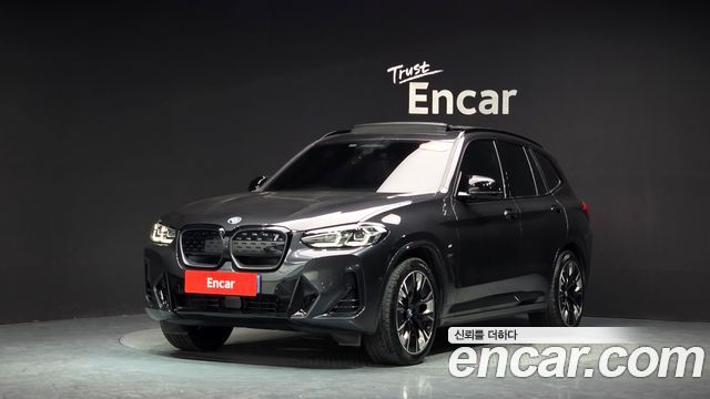 BMW iX3 M Sports - фото 0