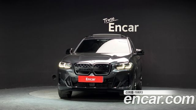 BMW iX3 M Sports - фото 2