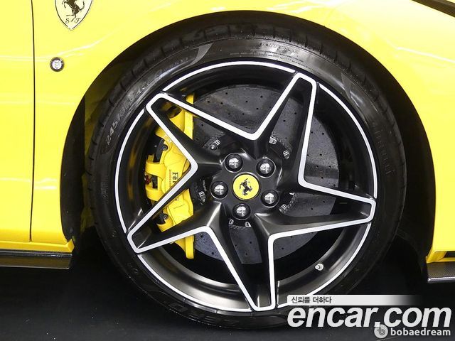 Ferrari F8 Tributo 3.9 V8 - фото 4