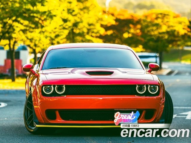 Dodge Challenger 6.4 - фото 2