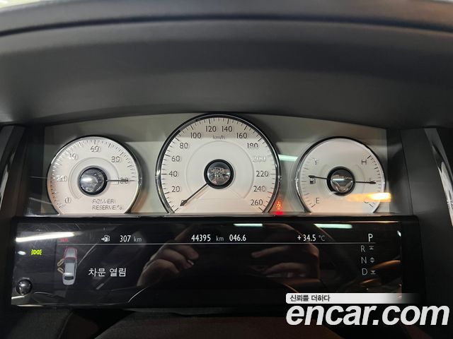 Rolls-Royce Ghost 6.6 EWB V12 - фото 3