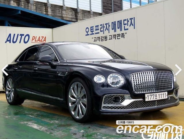 Bentley Flying Spur 3-го поколения 4.0 - фото 0