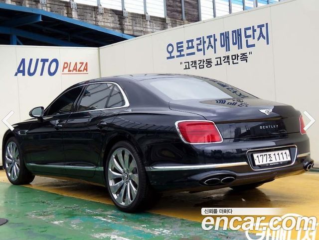 Bentley Flying Spur 3-го поколения 4.0 - фото 2