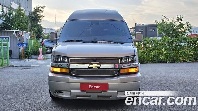 Chevrolet Express Van 6.0 - фото 2