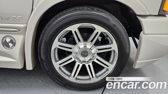 Chevrolet Express Van 6.0 - фото 4