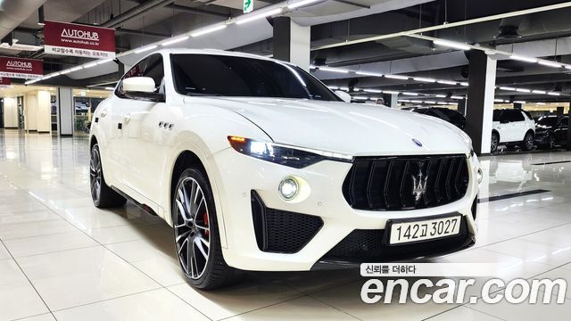 Maserati Levante 3.8 Trofeo - фото 2