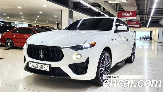 Maserati Levante 3.8 Trofeo - фото 3