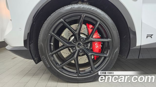 Lotus Eletre R - фото 4