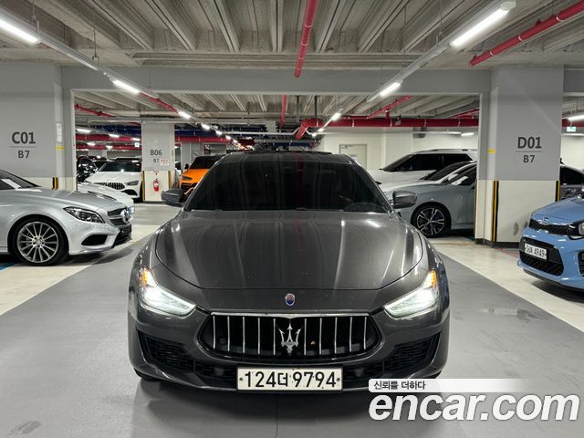 Maserati Ghibli 3.0 3rd - фото 0