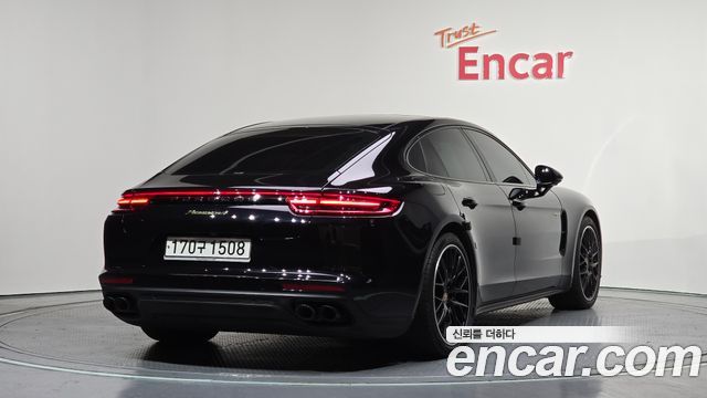 Porsche Panamera 2.9 AWD E-Hybrid - фото 1