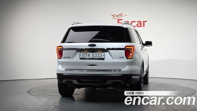 Ford Explorer 2.3 Limited 4WD 5th - фото 3