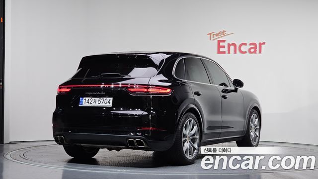Porsche Cayenne PO536 4.0 Turbo - фото 1