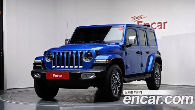 Jeep Wrangler JL 2.0 Overland Power Top 4Door 4xe - фото 0
