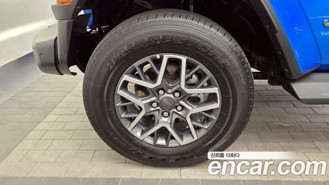 Jeep Wrangler JL 2.0 Overland Power Top 4Door 4xe - фото 4