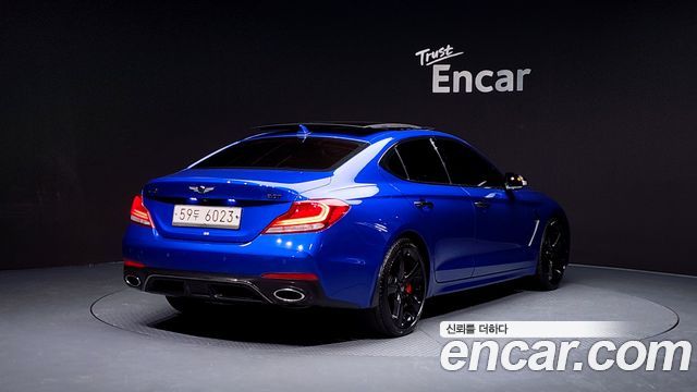 Genesis G70 2.0T AWD Sport Package - фото 1