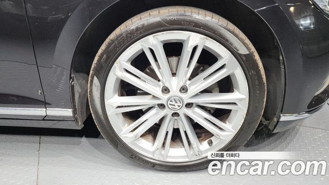 Volkswagen Passat B8 2.0 TDI 4Motion Prestige - фото 4