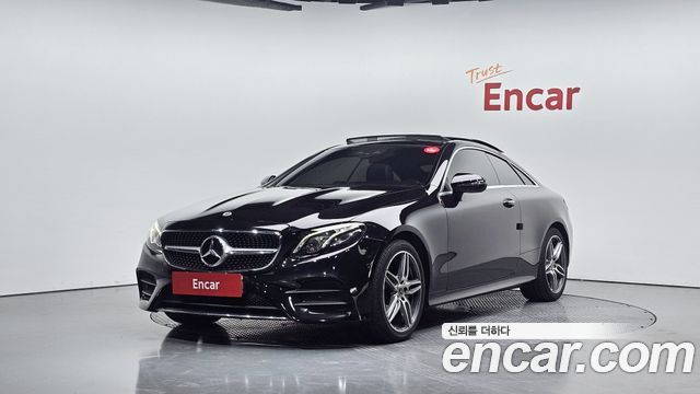 Mercedes-Benz E-Class W213 E220d Coupe - фото 0