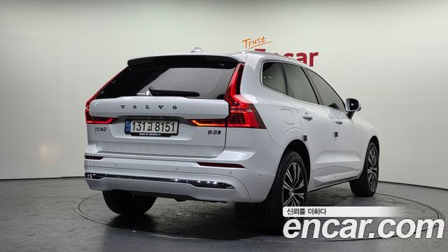 Volvo XC60 2-го поколения B5 Inscription - фото 1