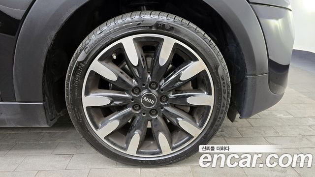 Mini Cooper S 5Door HIGH 3rd - фото 4