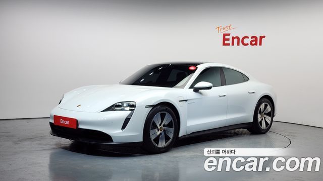 Porsche Taycan Base - фото 0