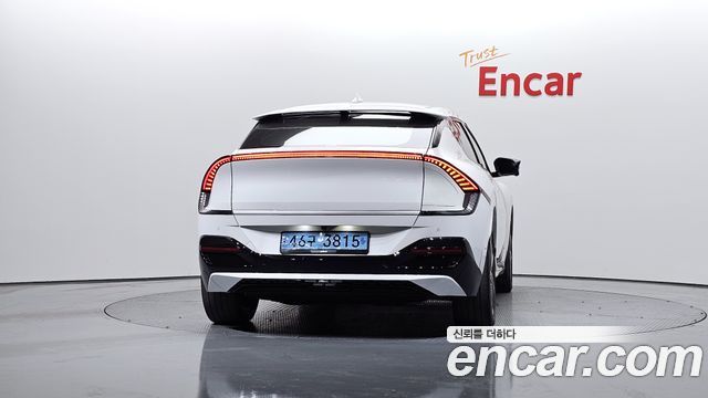 Kia EV6 Long Range 4WD GT Line - фото 3