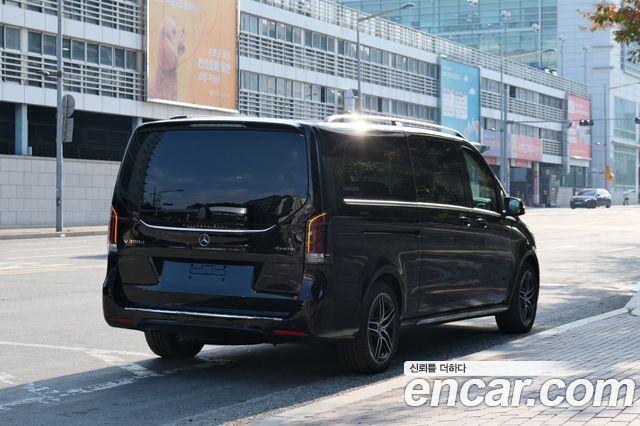 Mercedes-Benz V-Class V300 CDI W447 - фото 3